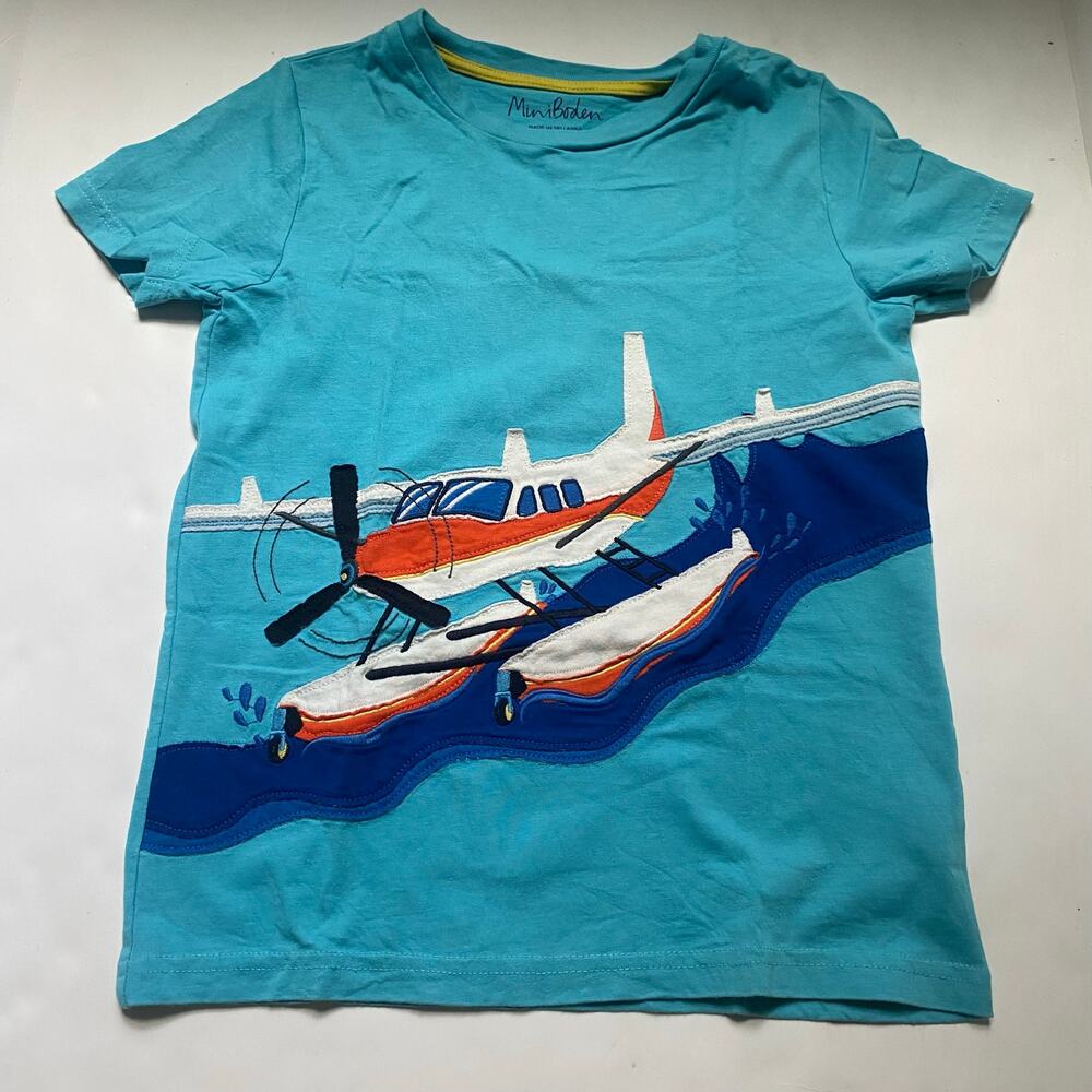 Mini Boden Airplane Appliqué Short Sleeve Tee Shirt